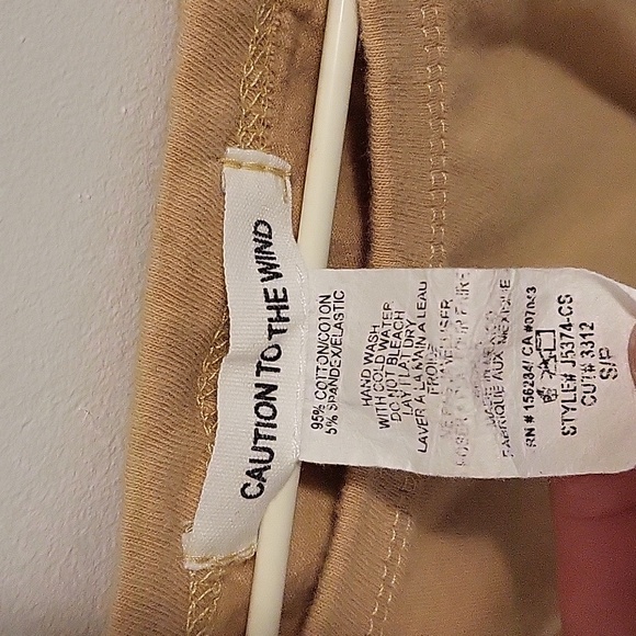 Cropped tank top - Picture 3 of 3